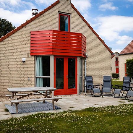 Отель Vakantiepark 'T Broeckhuys Ewijk Экстерьер фото