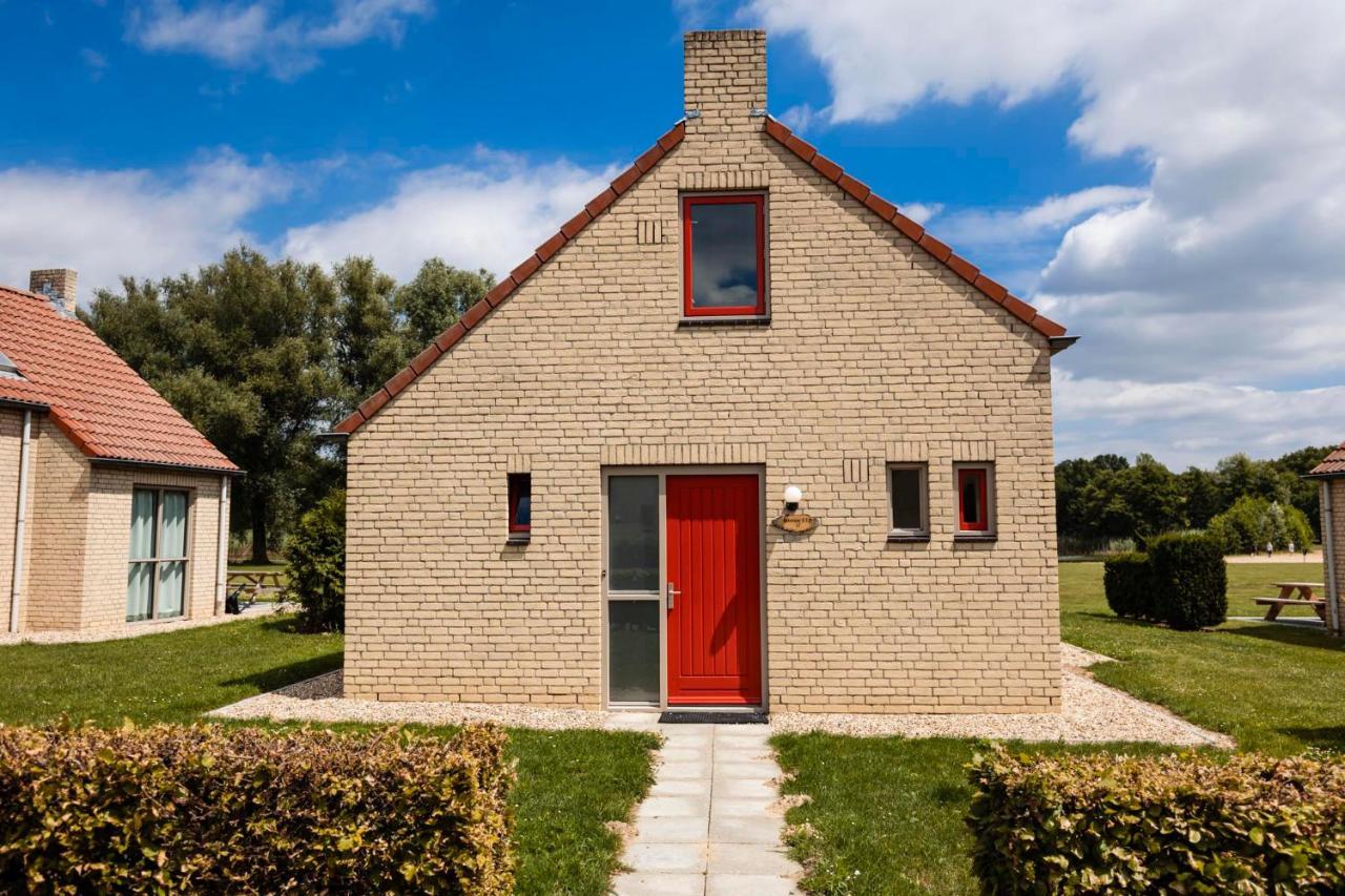 Отель Vakantiepark 'T Broeckhuys Ewijk Экстерьер фото